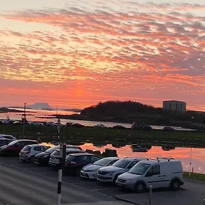 Sea View, 1st Floor, Harbour Mill, Quay Apartment Westport